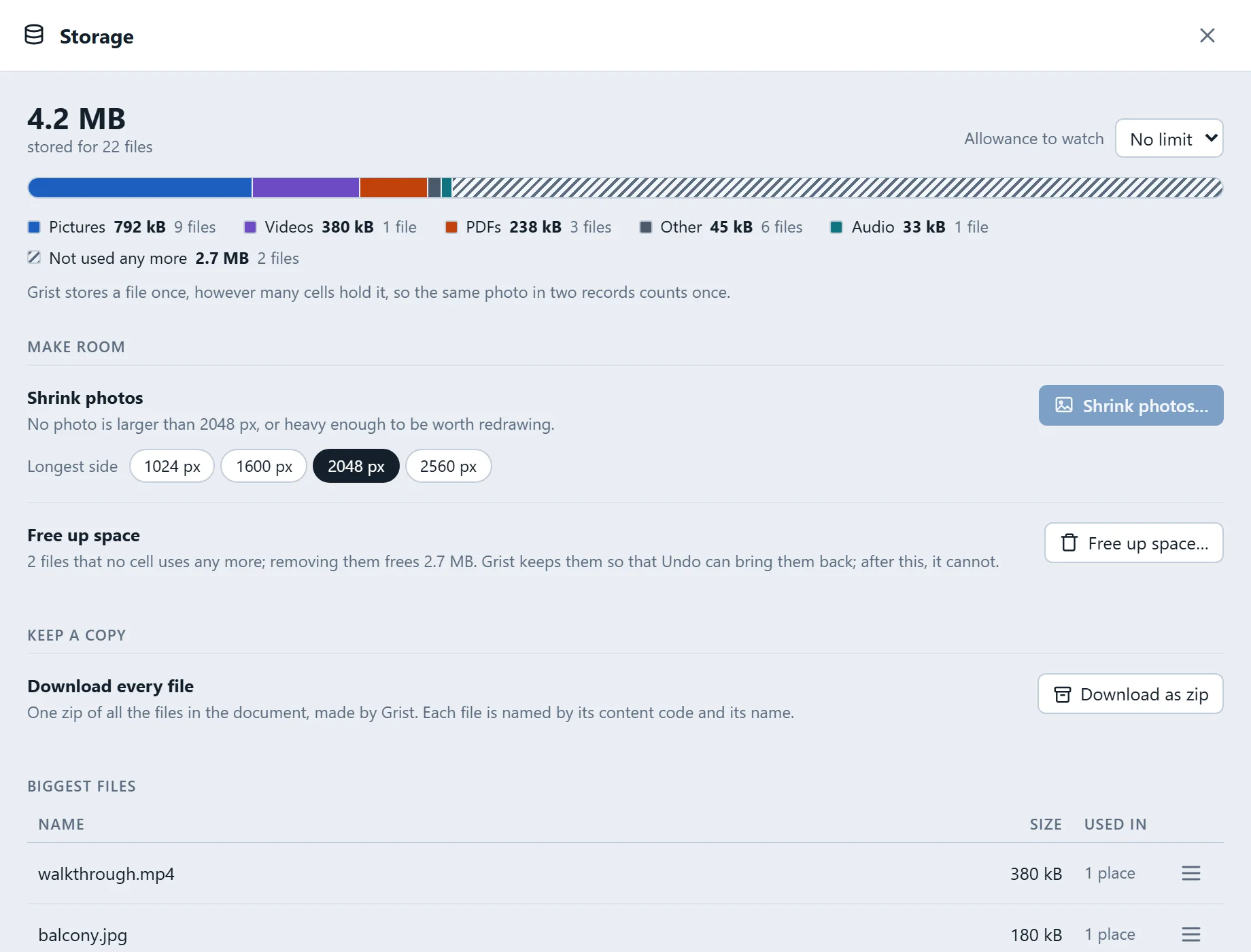 The File Studio Storage view: 4.2 MB for 22 files split by type, 2.7 MB not used any more, Shrink photos, Free up space, Download as zip and the biggest files